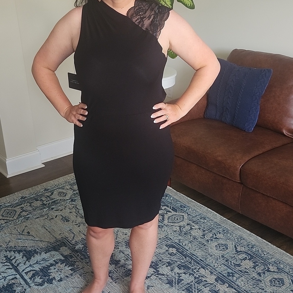NWT ROBERT RODRIGUEZ Elegant Black Lace Women's Dress Size 12 MSRP 325$